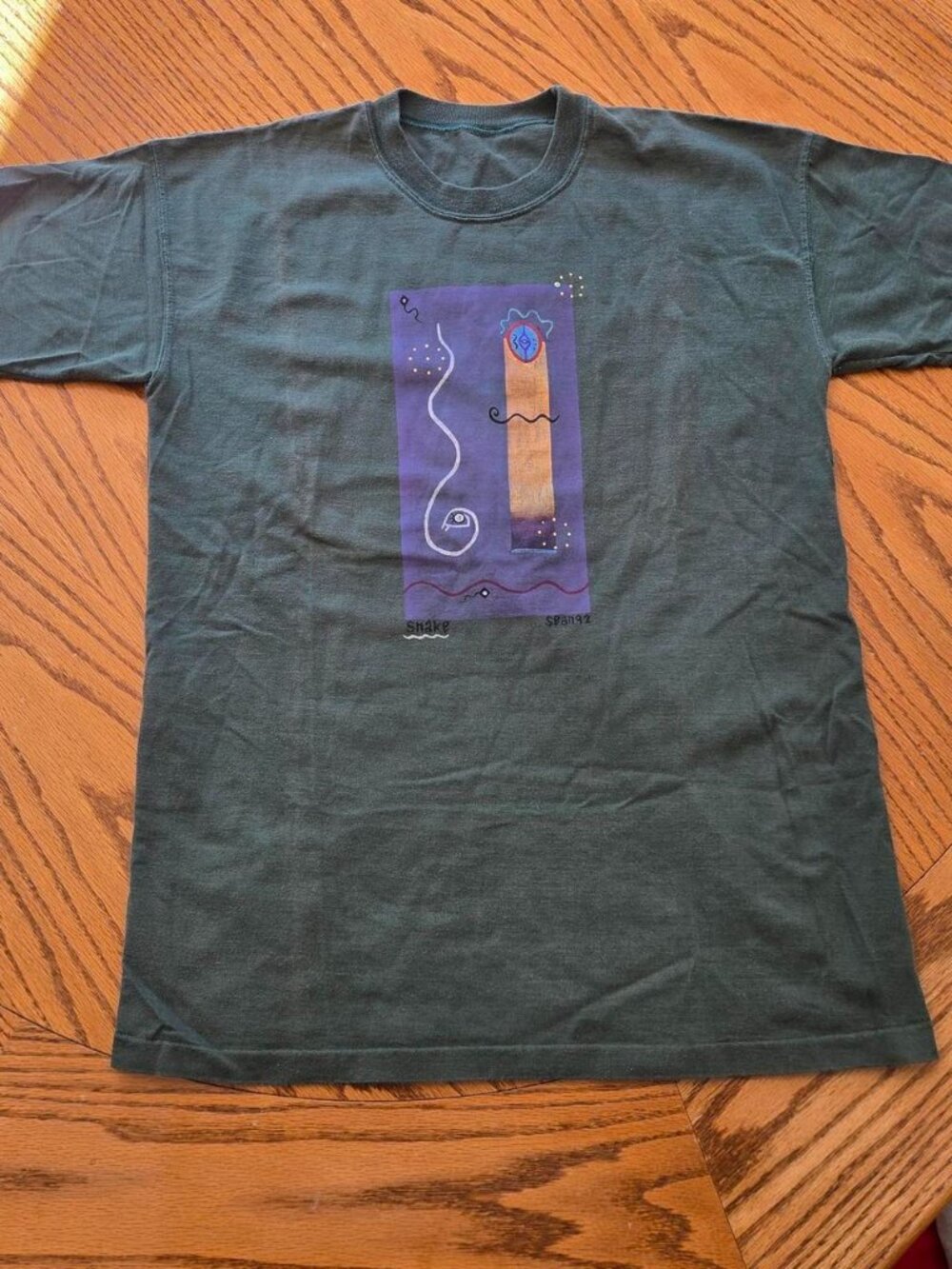 Vintage Dark Green Retro Abstract Art Graphic Tee Size M